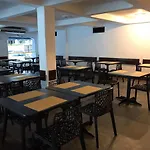 Hotel Guarujá Inn Tropical