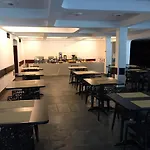 Hotel Guarujá Inn Tropical